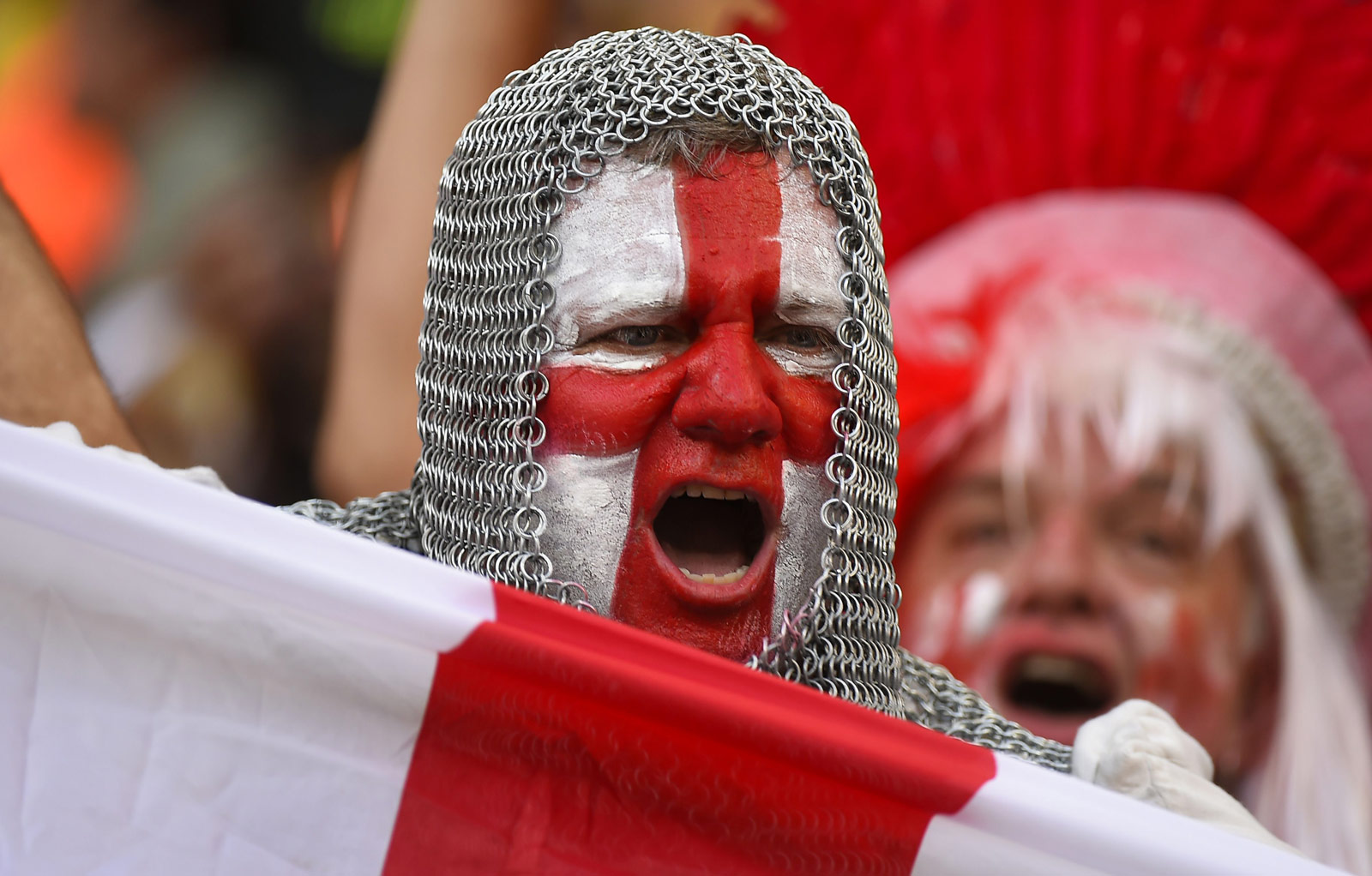 相较于加拿 相较于加拿