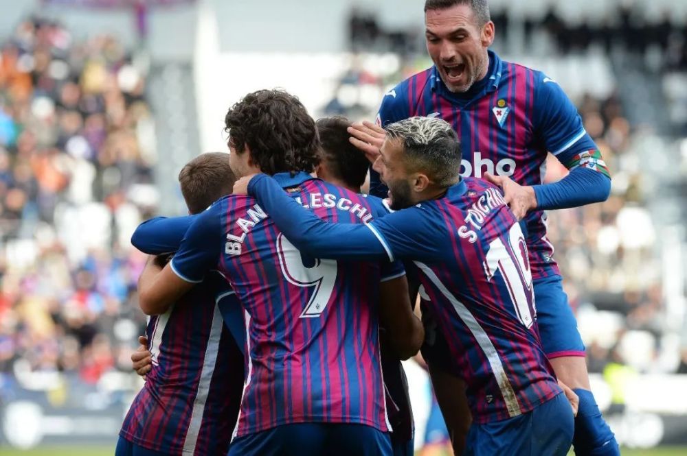 不少关注英 不少关注英