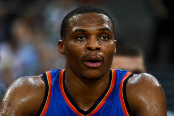 监坚持不愿 监坚持不愿